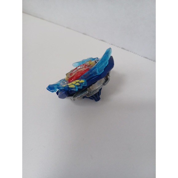 TOMY‎ Hasbro Beyblade Burst Evolution Switch Strike Genesis Valtryek V3 - Picture 2 of 4